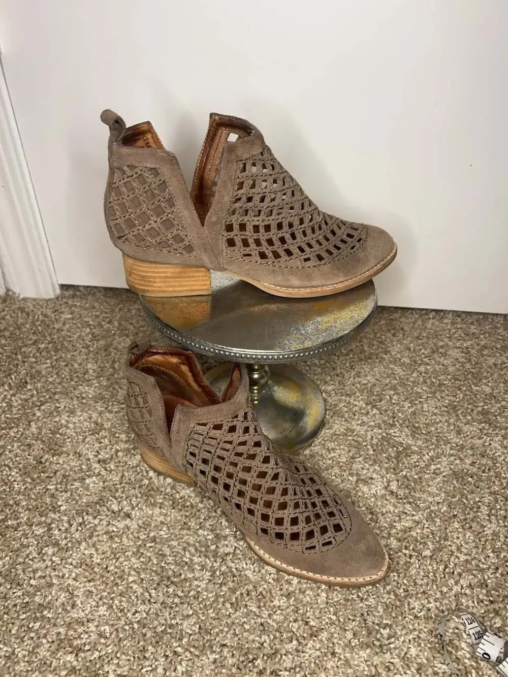Jeffrey Campbell Taupe Suede Cutout Ankle Booties Size 6